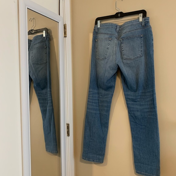 Eileen Fischer denim jeans. - Picture 6 of 8